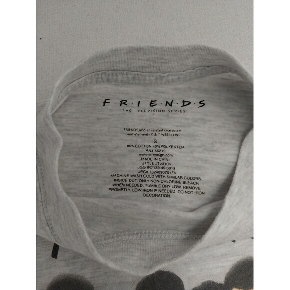 F.R.I.E.N.D.S Friends TV Show New Official Long Sleeve T-Shirt Size S MSRP $25 - Picture 14 of 16